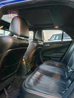 کرایسلەر 300